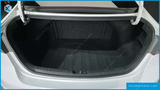 HYUNDAI ELANTRA (AVANTE) 1.6 GDI VALUE PLUS