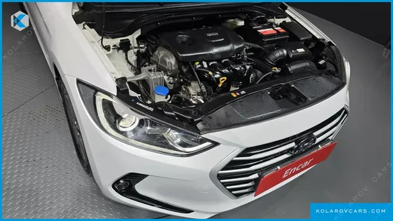 HYUNDAI ELANTRA (AVANTE) 1.6 GDI SMART