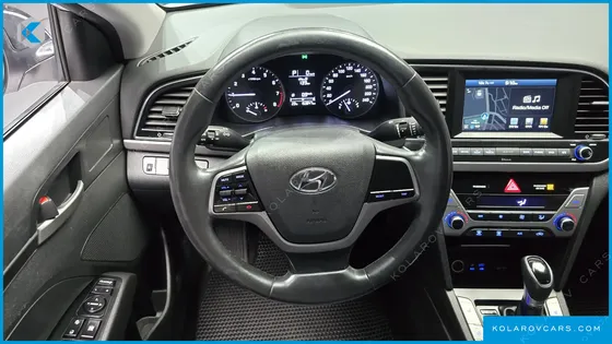 HYUNDAI ELANTRA (AVANTE) 1.6 GDI SMART