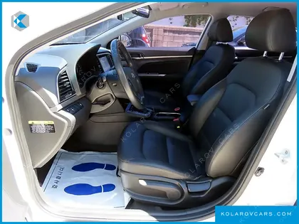 HYUNDAI ELANTRA (AVANTE) 1.6 GDI SMART