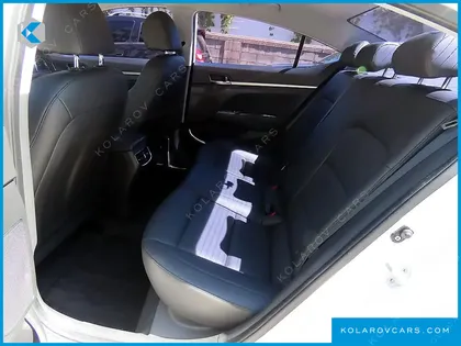HYUNDAI ELANTRA (AVANTE) 1.6 GDI SMART