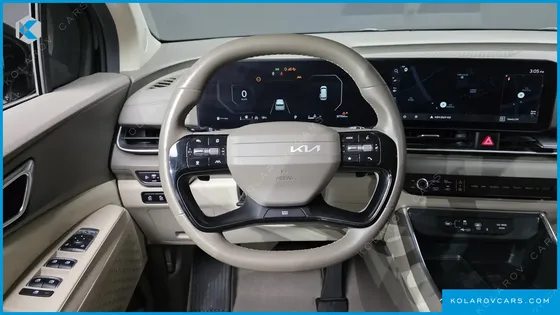 KIA CARNIVAL DIESEL 9-SEATER NOBLESSE