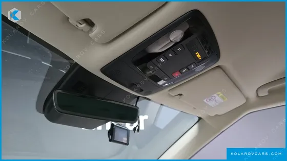 KIA CARNIVAL DIESEL 9-SEATER NOBLESSE