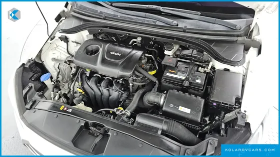 HYUNDAI ELANTRA (AVANTE) 1.6 GDI MODERN
