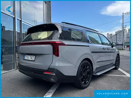 KIA CARNIVAL DIESEL 7-SEATER GRAVITY