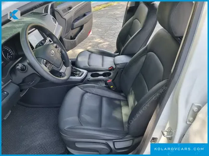 HYUNDAI ELANTRA (AVANTE) 1.6 GDI VALUE PLUS