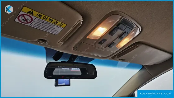 KIA CARNIVAL 9-SEATER HI-LIMOUSINE