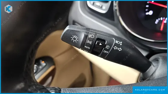 KIA CARNIVAL 9-SEATER HI-LIMOUSINE