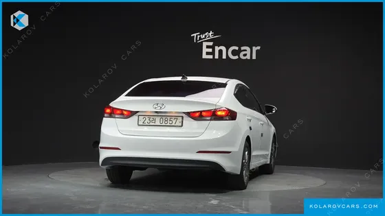 HYUNDAI ELANTRA (AVANTE) 1.6 GDI SMART