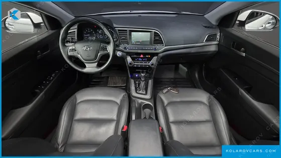 HYUNDAI ELANTRA (AVANTE) 1.6 GDI SMART