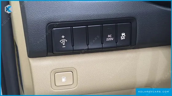 KIA CARNIVAL 7-SEATER LIMOUSINE