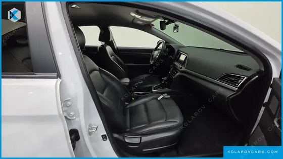 HYUNDAI ELANTRA (AVANTE) 1.6 GDI VALUE PLUS