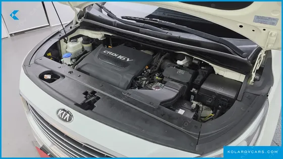 KIA CARNIVAL 11-SEATER HI-LIMOUSINE