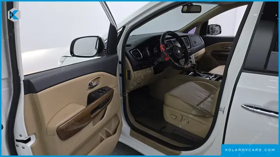 KIA CARNIVAL 11-SEATER HI-LIMOUSINE