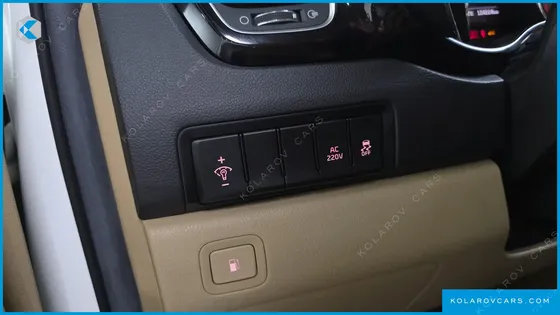 KIA CARNIVAL 11-SEATER HI-LIMOUSINE