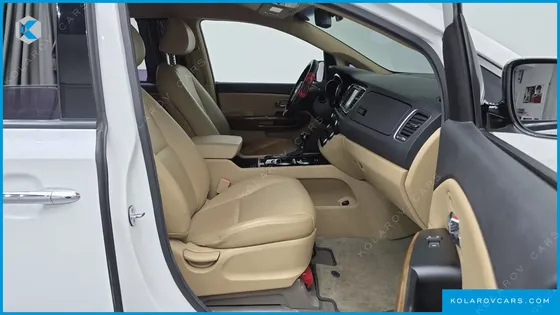 KIA CARNIVAL 11-SEATER HI-LIMOUSINE