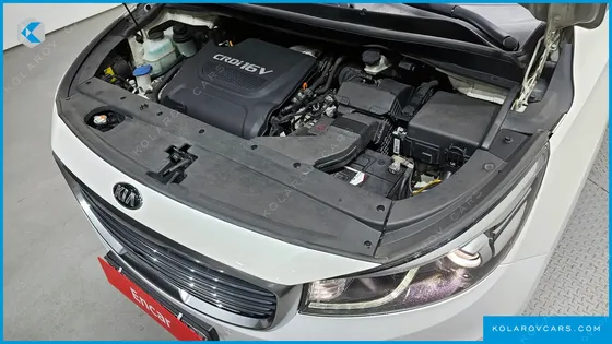 KIA CARNIVAL 9-SEATER NOBLESSE