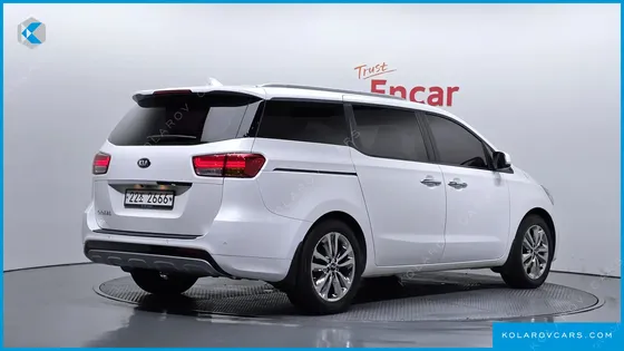 KIA CARNIVAL 9-SEATER PRESTIGE