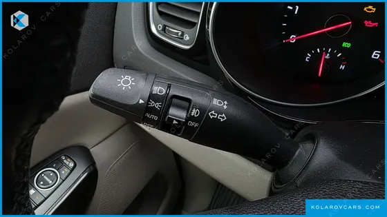 KIA CARNIVAL 9-SEATER PRESTIGE
