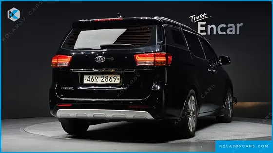 KIA CARNIVAL 9-SEATER PRESTIGE