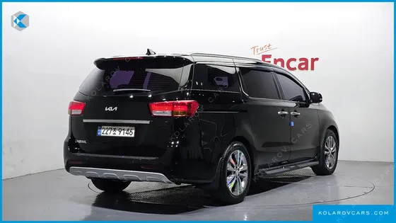 KIA CARNIVAL 9-SEATER PRESTIGE