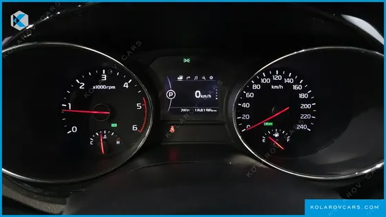 KIA CARNIVAL 9-SEATER PRESTIGE