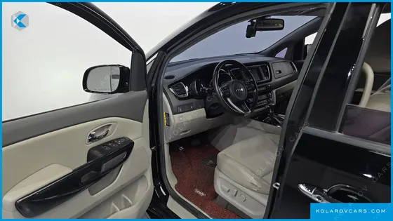 KIA CARNIVAL 9-SEATER PRESTIGE