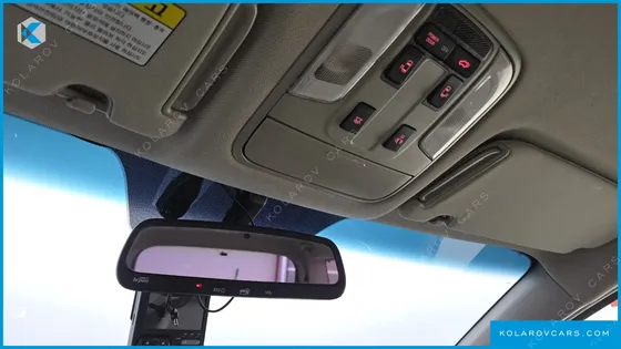 KIA CARNIVAL 9-SEATER PRESTIGE