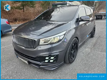 KIA CARNIVAL 9-SEATER NOBLESSE