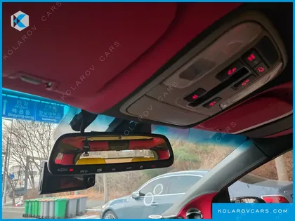 KIA CARNIVAL 9-SEATER NOBLESSE