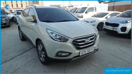 HYUNDAI TUCSON DIESEL(E-VGT) 2WD