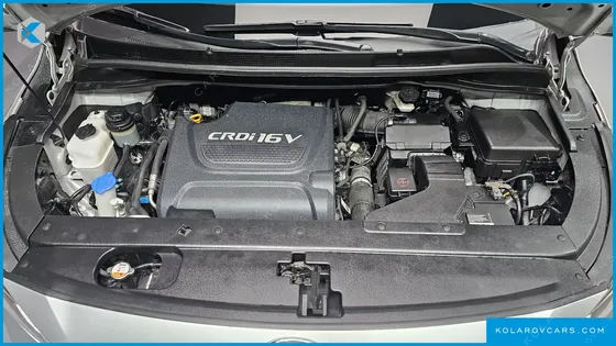 KIA CARNIVAL 9-SEATER PRESTIGE