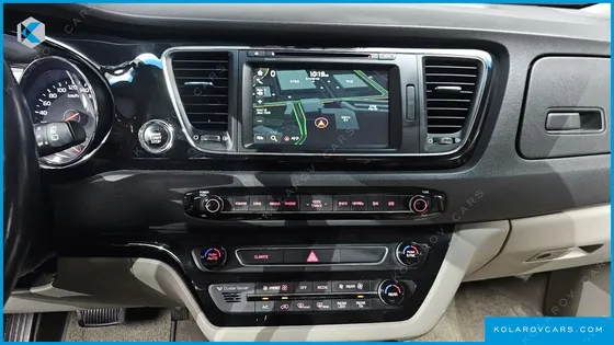KIA CARNIVAL 9-SEATER PRESTIGE