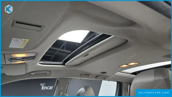KIA CARNIVAL 7-SEATER LIMOUSINE