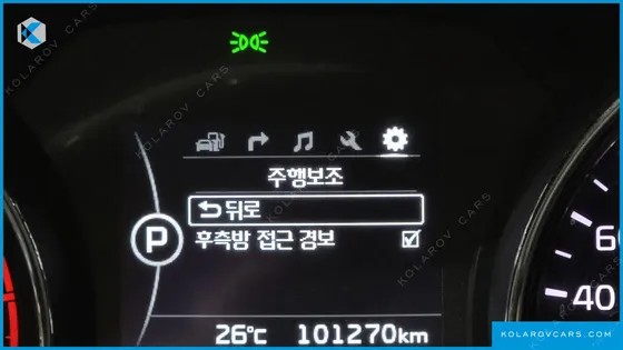 KIA CARNIVAL 7-SEATER LIMOUSINE