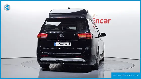 KIA CARNIVAL GASOLINE 9-SEATER HI-LIMOUSINE