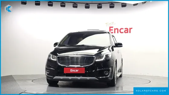 KIA CARNIVAL 9-SEATER NOBLESSE