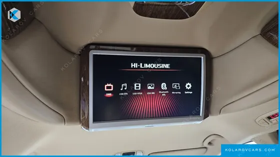 KIA CARNIVAL 7-SEATER HI-LIMOUSINE
