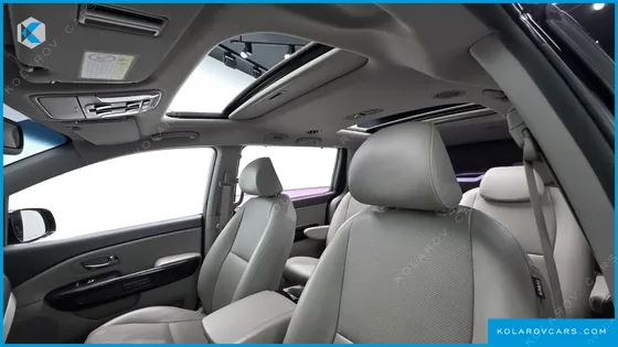 KIA CARNIVAL 9-SEATER PRESTIGE