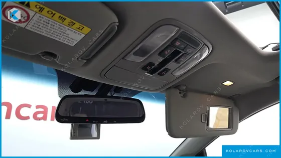 KIA CARNIVAL 9-SEATER PRESTIGE
