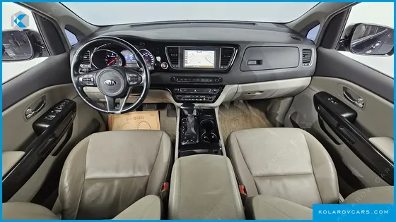 KIA CARNIVAL 9-SEATER PRESTIGE
