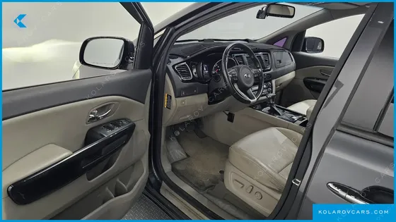 KIA CARNIVAL 11-SEATER PRESTIGE