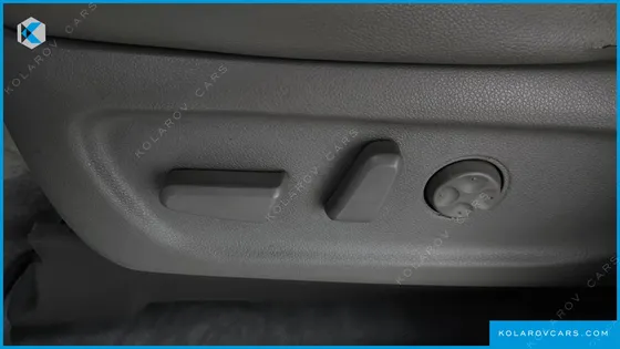 KIA CARNIVAL 11-SEATER PRESTIGE