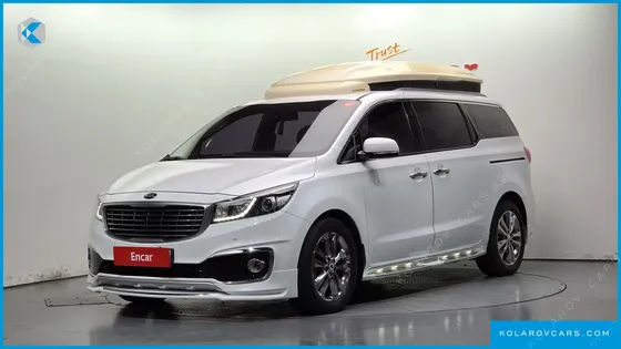 KIA CARNIVAL 9-SEATER PRESTIGE
