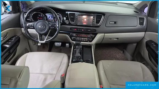 KIA CARNIVAL 9-SEATER PRESTIGE