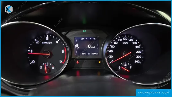 KIA CARNIVAL 9-SEATER PRESTIGE