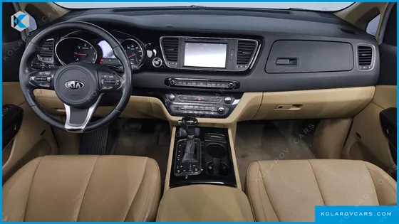 KIA CARNIVAL 11-SEATER NOBLESSE