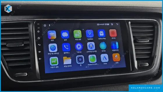 KIA CARNIVAL 9-SEATER LUXURY