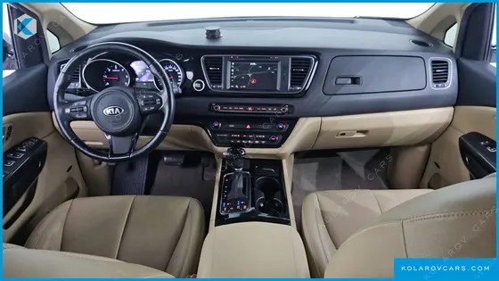 KIA CARNIVAL 9-SEATER NOBLESSE