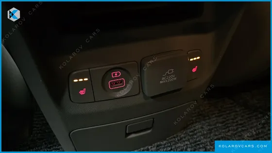 KIA CARNIVAL 9-SEATER PRESTIGE
